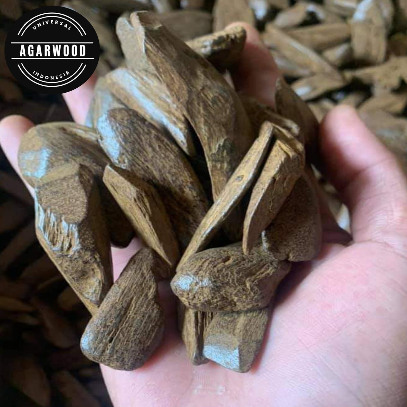 Natural Agarwood Flakes