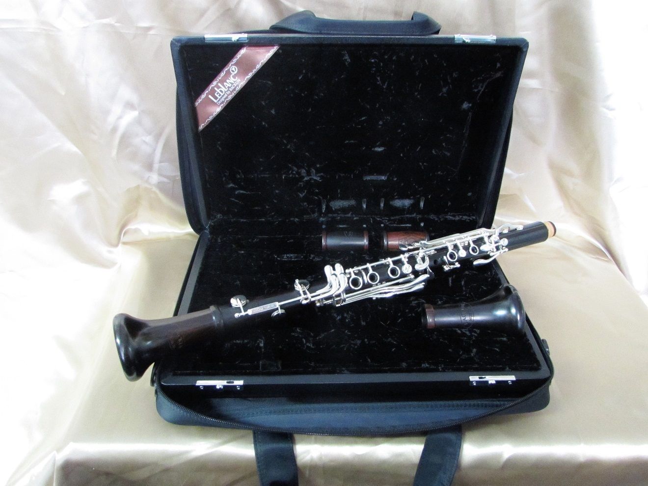 Leblanc Legacy Professional a Clarinet 115A by Backun----2999Euro