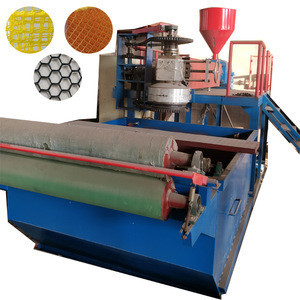 Stable working plastic mesh machine