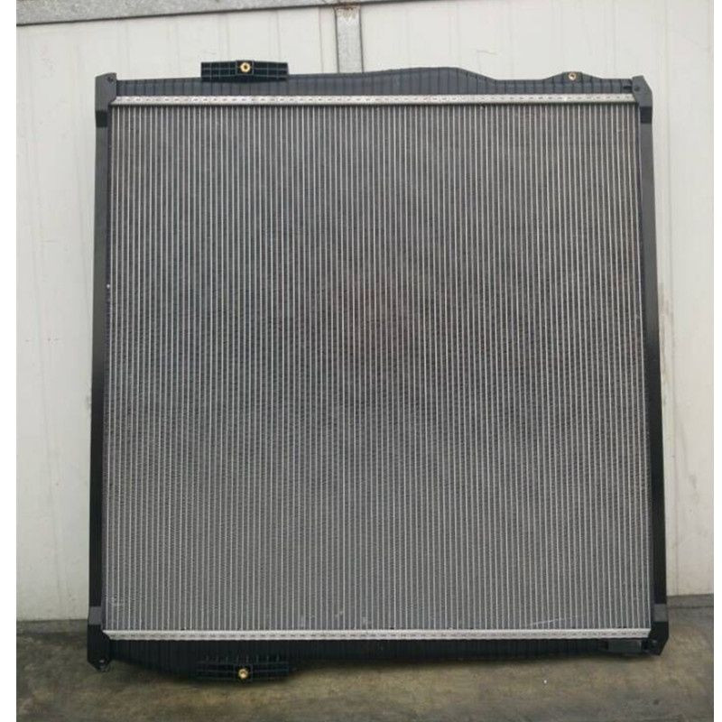 Heavy Duty Truck radiator for European,American,Janpanese,Chinese sereis