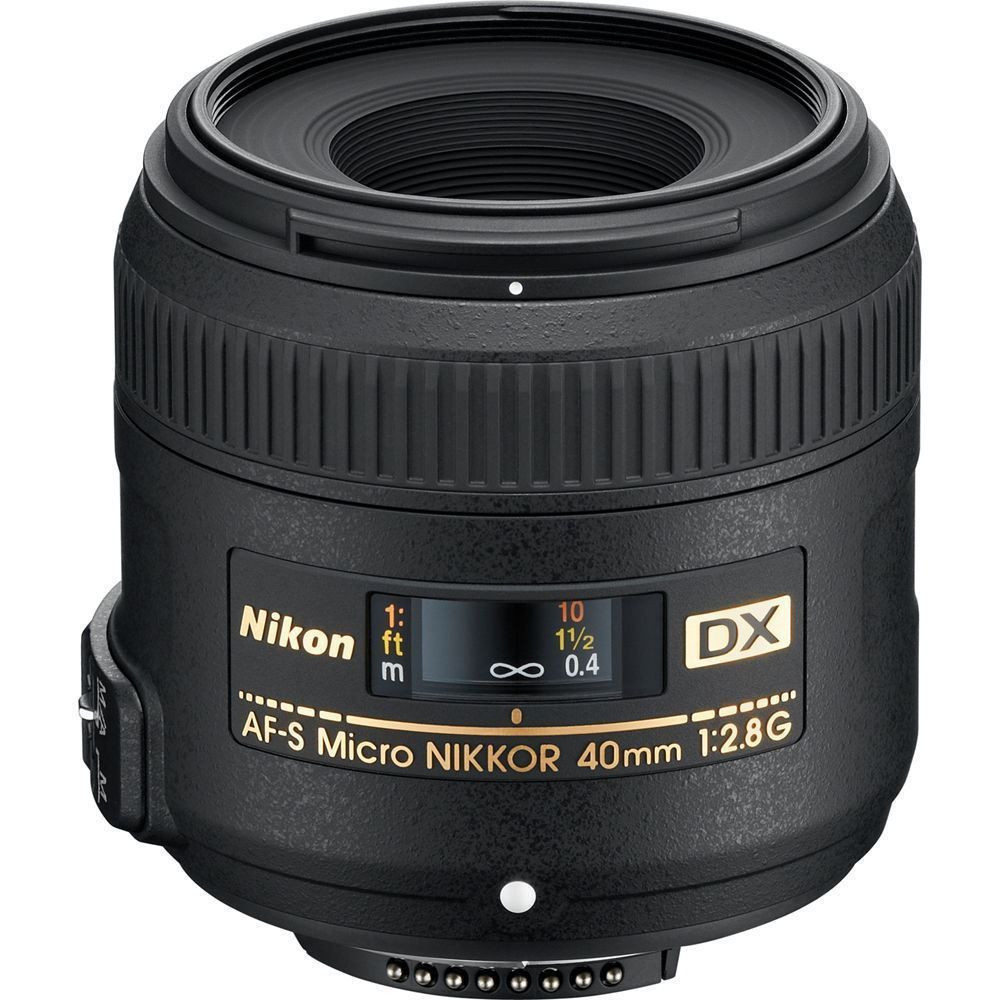 Nikon AF-S DX Micro 40mm F/2.8G macro lens