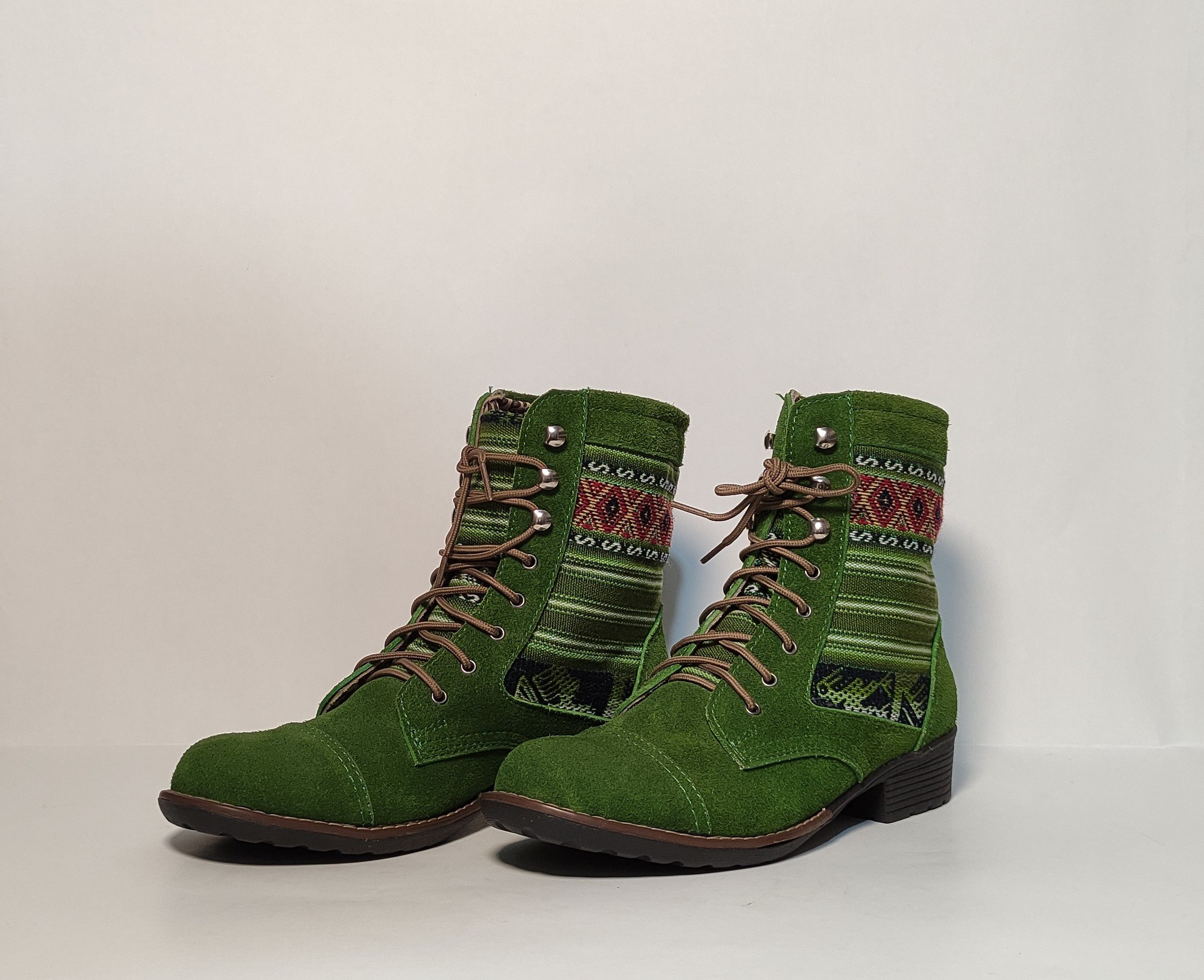 ethnic boots