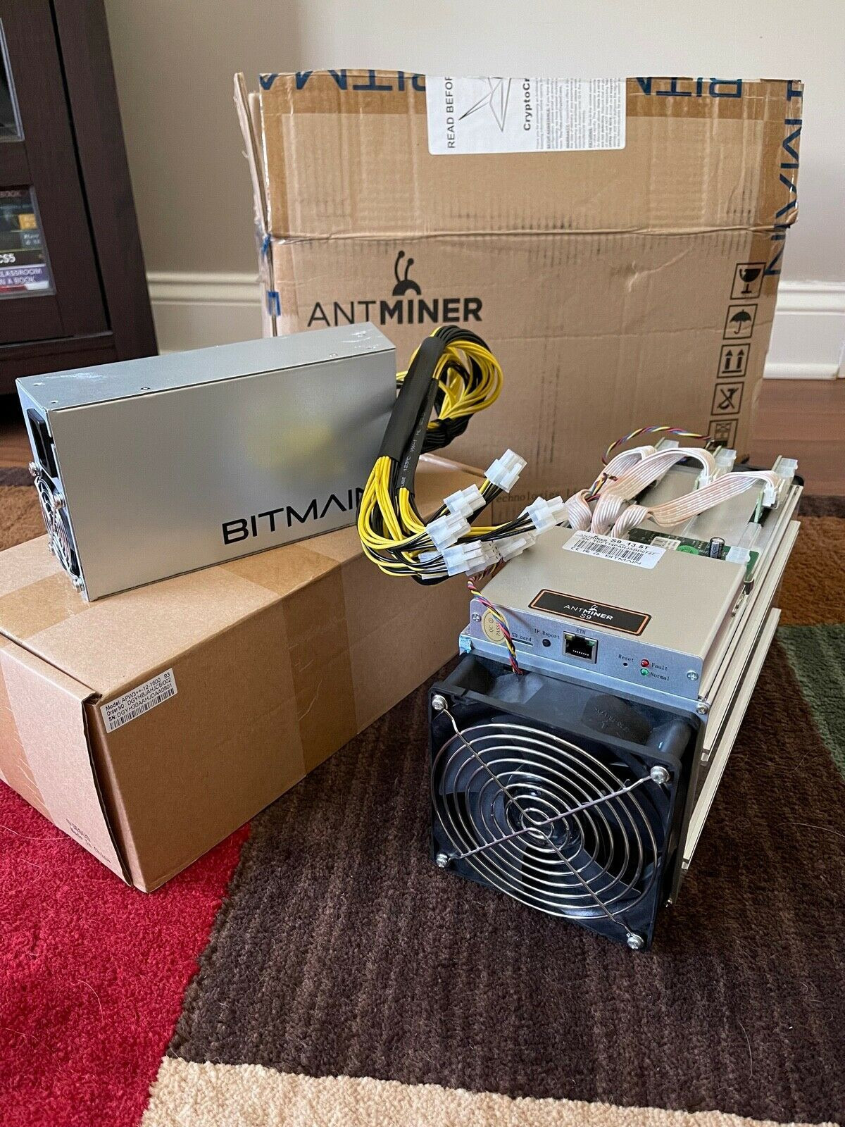 Bitmain Antminer S9 Bitcoin Miner + Power Supply